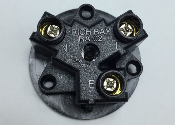 Resident International AC Receptacle Thermoplastic 94V-2 Australia Power Electrical Socket Outlet 3 Pole 15 Amp 250VAC